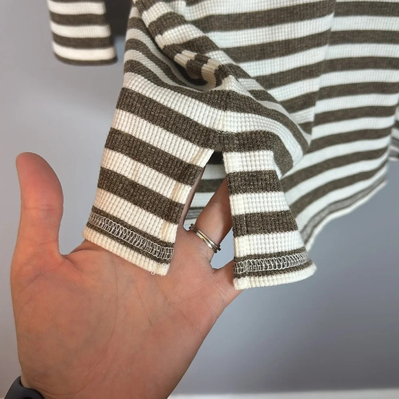 Ruby Rd Embellished Split Neck Striped Blouse Women’s Size Medium - Picture 6 of 7